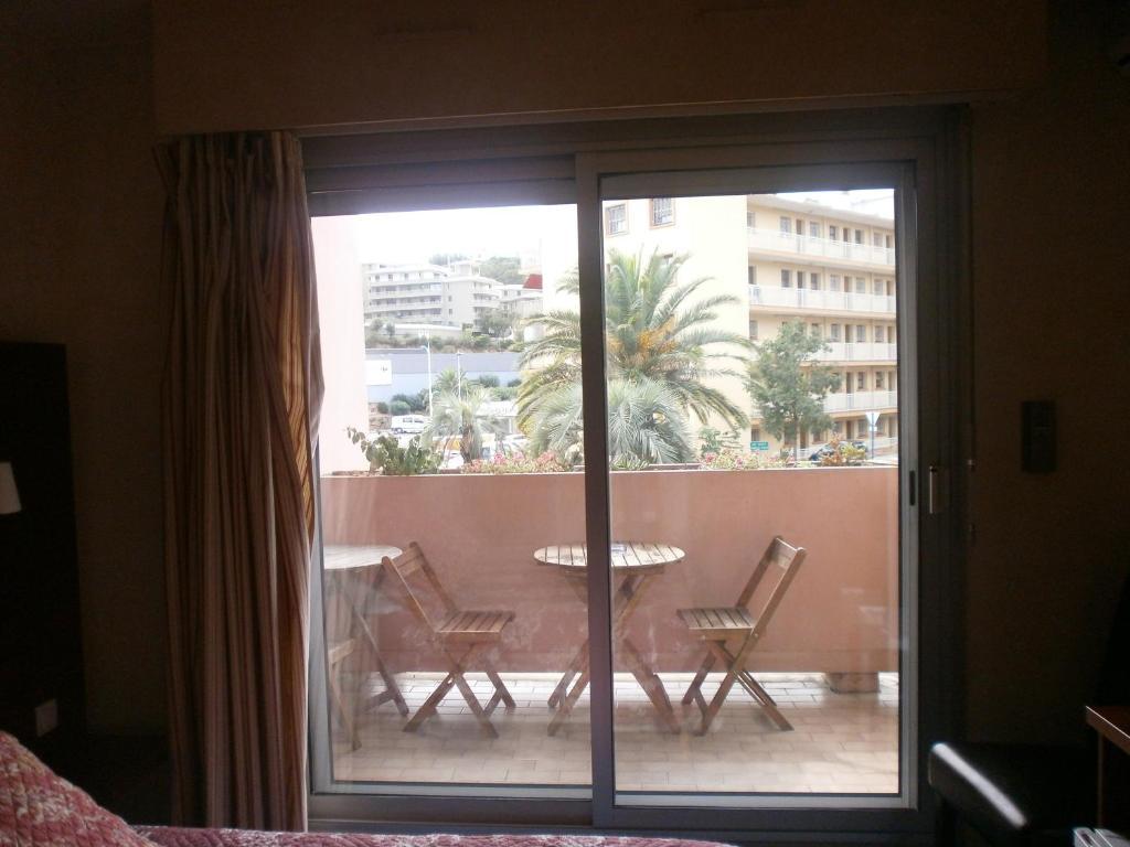 Hotel Maya 카발레르쉬르메르 객실 사진